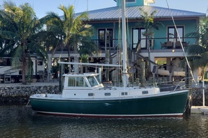 31' Cape Dory 1989