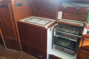 Mystic 31ft Cape Dory Yacht For Sale