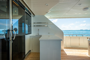 100FT (30.48M) OCEAN ALEXANDER