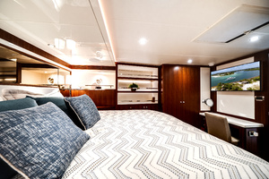 100FT (30.48M) OCEAN ALEXANDER