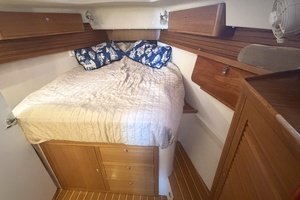 Ensenel 38ft Catalina Yacht For Sale