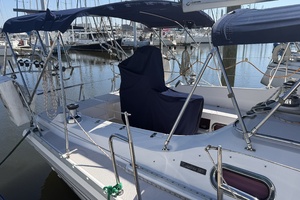 Ensenel 38ft Catalina Yacht For Sale