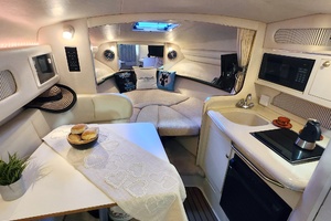 CHEERS 27ft Sea Ray Yacht For Sale