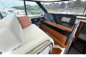 NAUTI LIFE