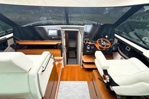NAUTI LIFE