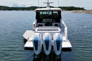NAUTI LIFE