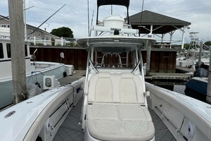 LONESOME COWBOY 39ft Front Runner Yacht For Sale