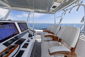 LONESOME COWBOY 39ft Front Runner Yacht For Sale
