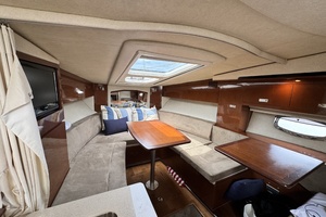 Just Right 31ft Sea Ray Yacht For Sale