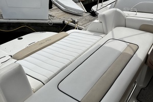 Just Right 31ft Sea Ray Yacht For Sale