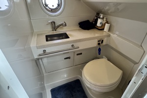 Just Right 31ft Sea Ray Yacht For Sale