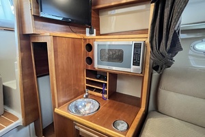 28ft Cutwater Yacht For Sale