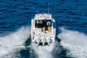 SKYE BOAT Worth Avenue Yachts