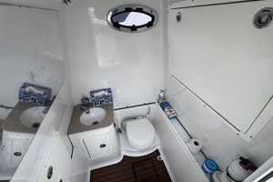 31ft Sportsman Yacht For Sale