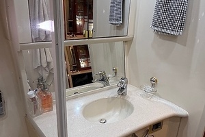 Privacy 56ft Sea Ray Yacht For Sale