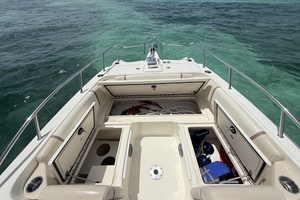 25ft World Cat Yacht For Sale