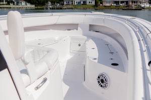32FT (9.8M) SPORTSMAN