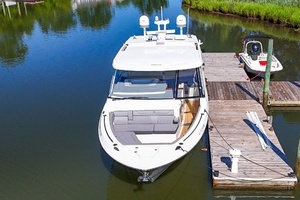  2025 Regal LX43 Yacht For Sale in Sea Bright NJ