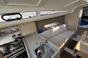 KAIFU 31ft Beneteau Yacht For Sale