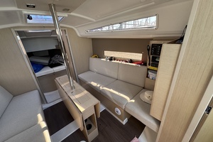KAIFU 31ft Beneteau Yacht For Sale