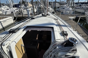 KAIFU 31ft Beneteau Yacht For Sale