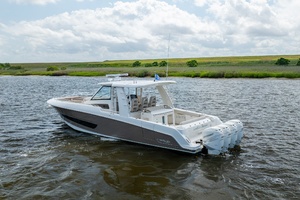Leslie Ann 42ft Boston Whaler Yacht For Sale