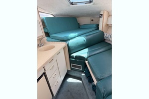 27ft Wellcraft Yacht For Sale