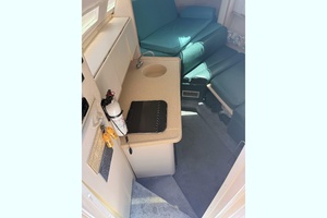 27ft Wellcraft Yacht For Sale