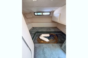 27ft Wellcraft Yacht For Sale