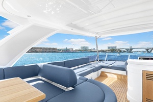 68FT (20.8M) SUNSEEKER