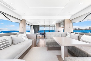 68FT (20.8M) SUNSEEKER