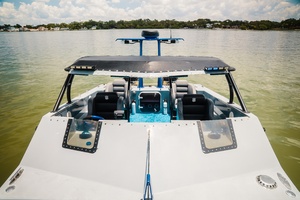 27ft Interceptor Yacht For Sale