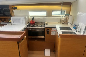 FAR NIENTE 43ft Jeanneau Yacht For Sale