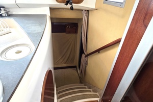 42ft Fountaine Pajot Yacht For Sale