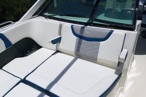 28ft Chaparral Yacht For Sale