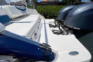 28ft Chaparral Yacht For Sale