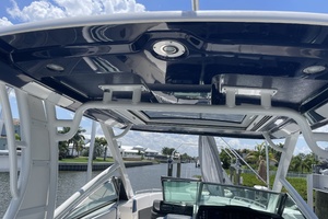 28ft Chaparral Yacht For Sale
