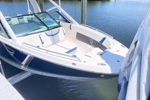 28ft Chaparral Yacht For Sale