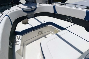 28ft Chaparral Yacht For Sale