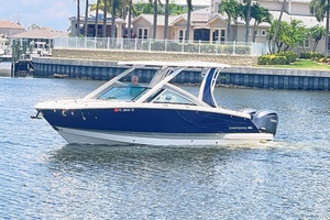 28ft Chaparral Yacht For Sale