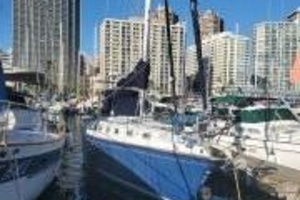 KRAKEN 39ft Hughes Columbia Yacht For Sale