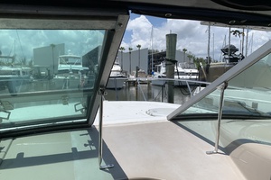 GEORGIE GIRL 32ft Four Winns Yacht For Sale