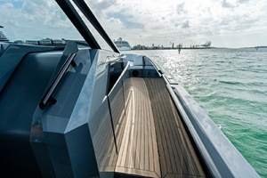 HIGH ENERGY 57ft Vanquish Yachts Yacht For Sale