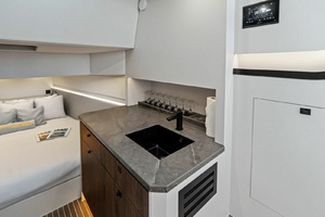 HIGH ENERGY 57ft Vanquish Yachts Yacht For Sale