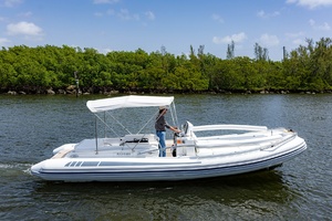25ft Novurania Yacht For Sale