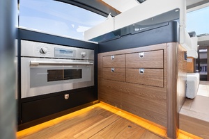Matterhorn White 50ft ECLIPSE Yacht For Sale