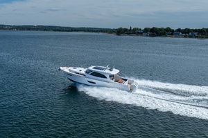Matterhorn White 50ft ECLIPSE Yacht For Sale