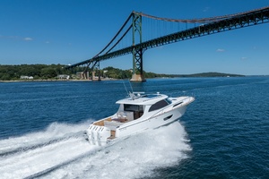 Matterhorn White 50ft ECLIPSE Yacht For Sale