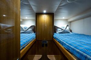 Drop Em 42ft Viking Yacht For Sale