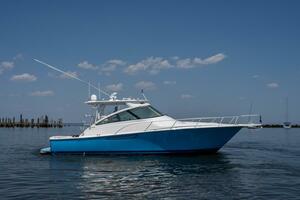 Drop Em 42ft Viking Yacht For Sale